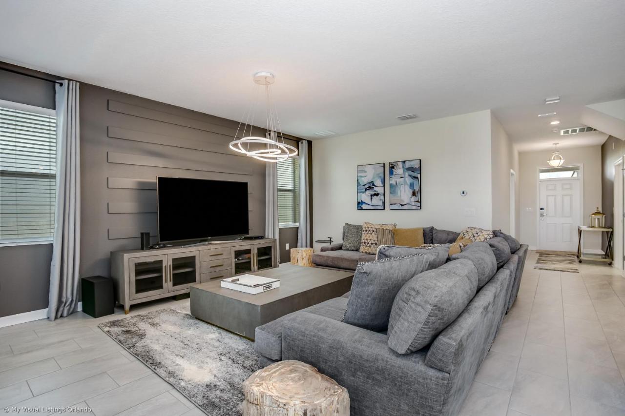 Contemporary Home W Private Pool& Spa 대번포트 외부 사진