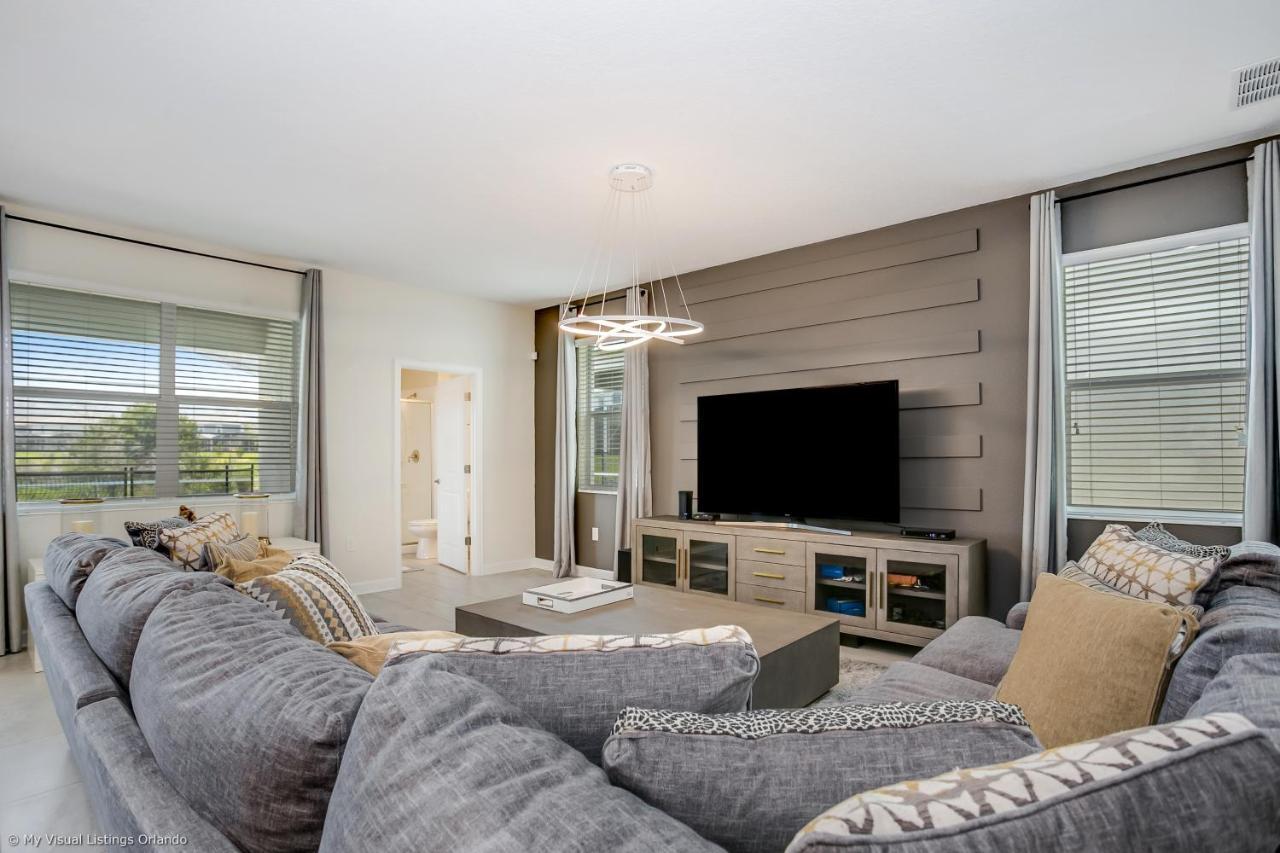 Contemporary Home W Private Pool& Spa 대번포트 외부 사진