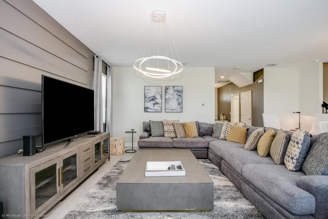 Contemporary Home W Private Pool& Spa 대번포트 외부 사진