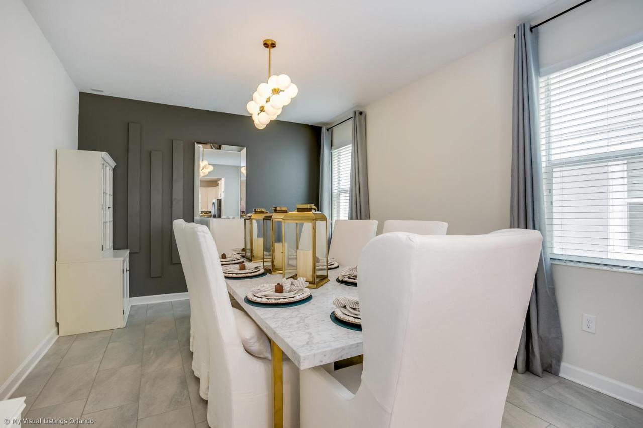 Contemporary Home W Private Pool& Spa 대번포트 외부 사진